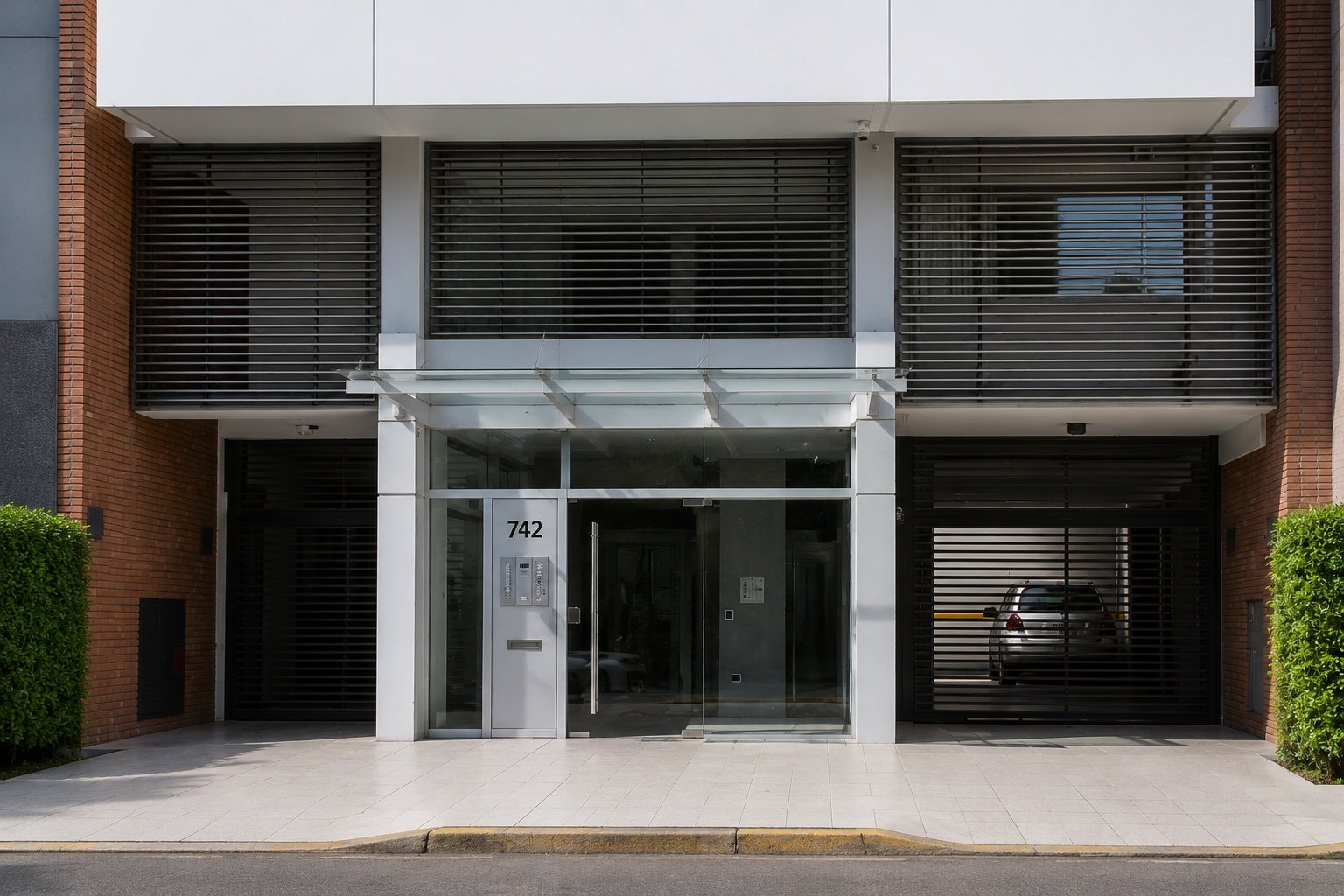 Fachada exterior del edificio Avellaneda 742